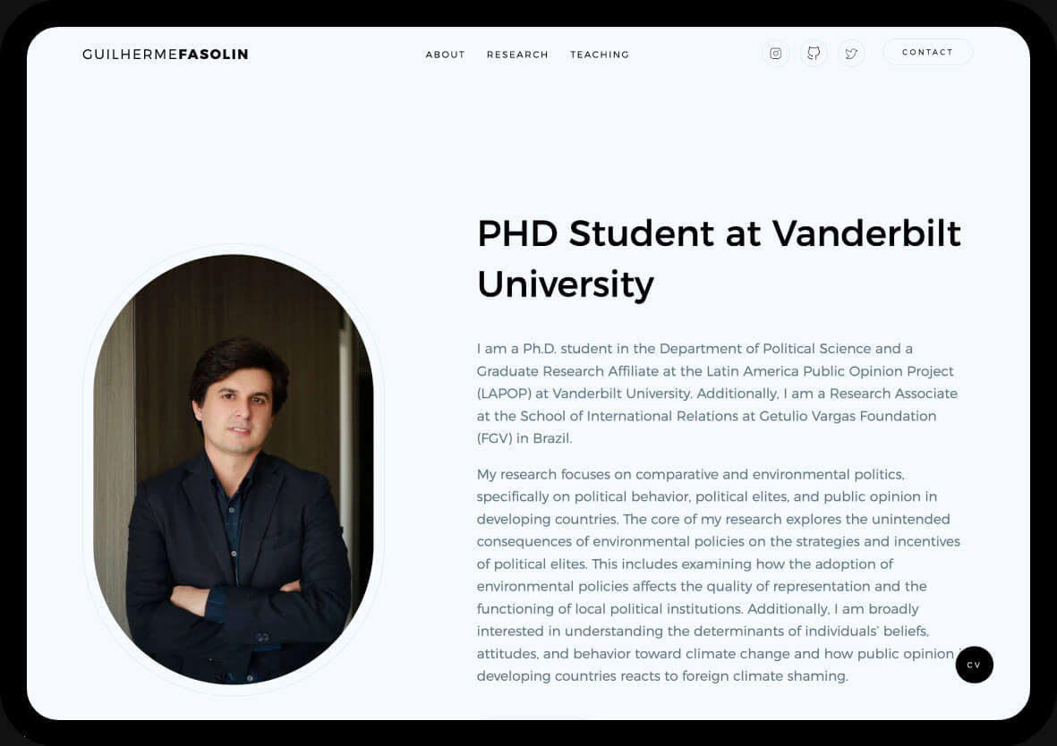 Guilherme Fasolin home page viewed with a tablet
